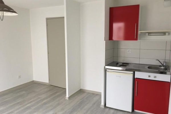 Appartement Studio à louer à NANTES